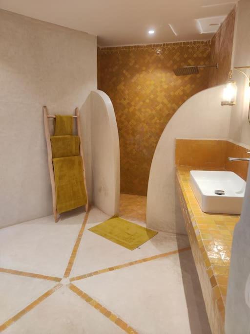 Riad White Cactus Marrakesh Ngoại thất bức ảnh
